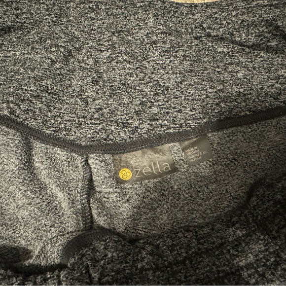 Zella Maternity Joggers / Size Medium - Picture 2 of 4